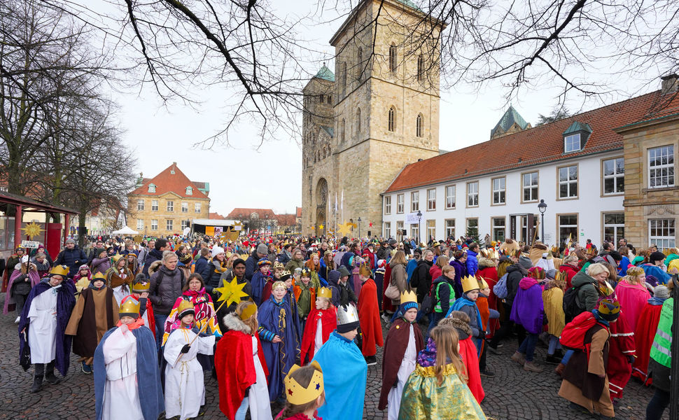 Eröffnung der Aktion Dreikönigssingen 2020 in Osnabrück (Bild: Friedrich Stark / Kindermissionswerk) 