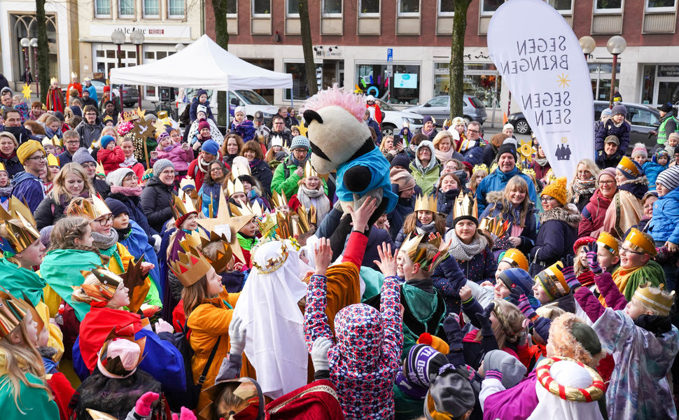 Eröffnung der Aktion Dreikönigssingen 2020 in Osnabrück (Bild: Friedrich Stark / Kindermissionswerk) 